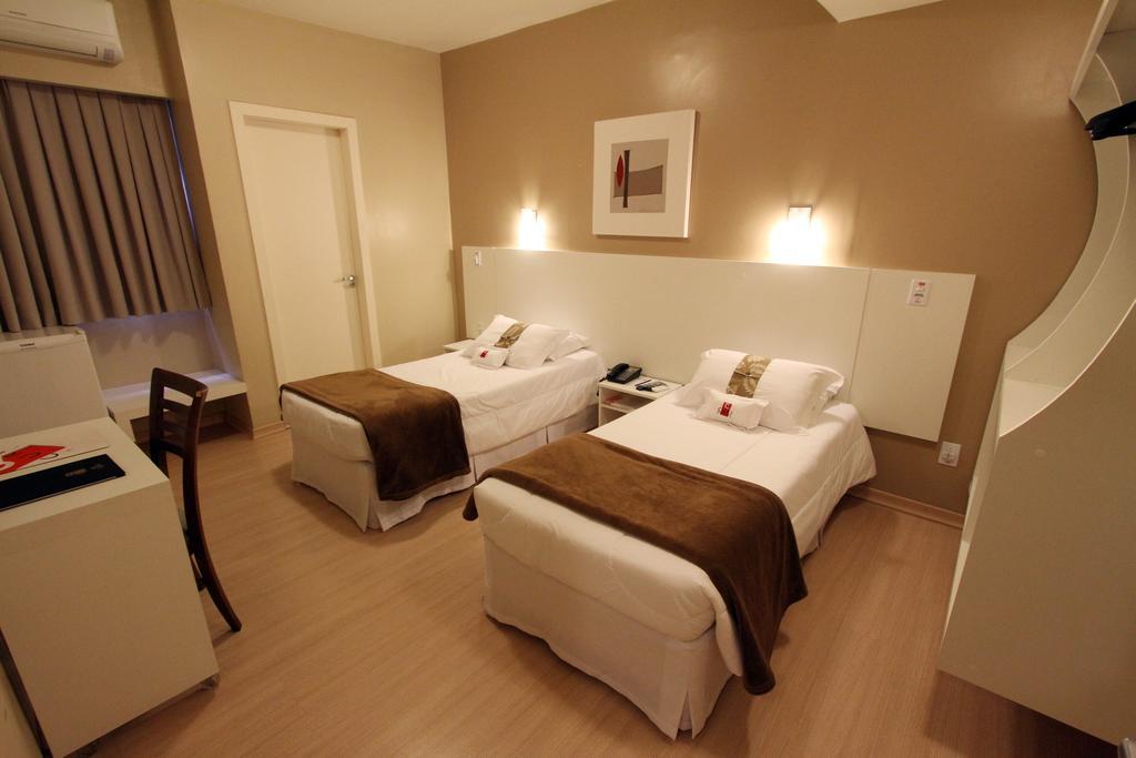 Hotel Curi Executive Pelotas Cameră foto